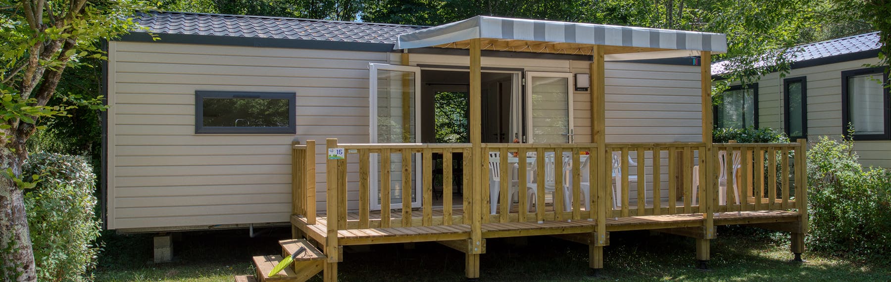 Très spacieux Mobil-home Bahia au Camping du Lac en Dordogne