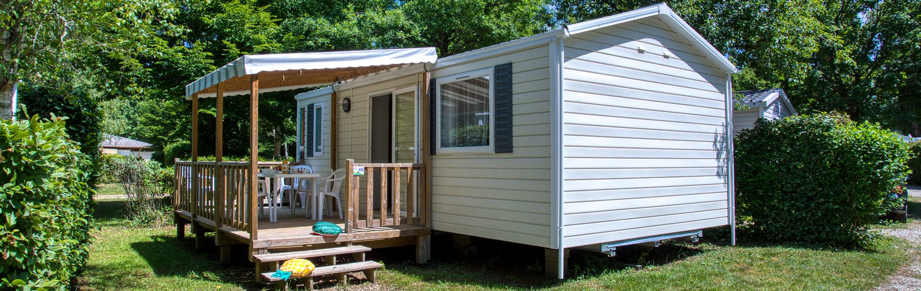 Bandeau mobil home Bermudes dans Camping Dordogne proche de Sarlat