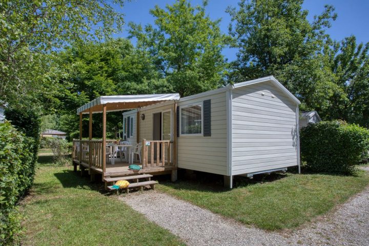 Location Mobilhome Bermudes Vue Extérieure dans Camping proche de Sarlat