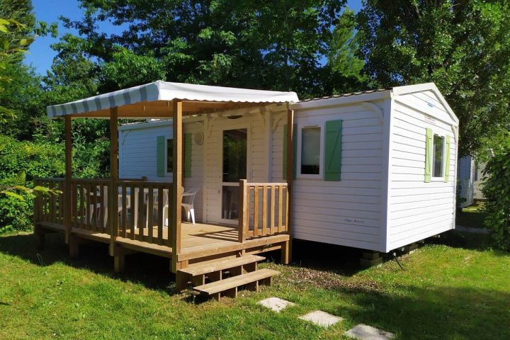 Location Super Mercure Vue Extérieure camping sarlat