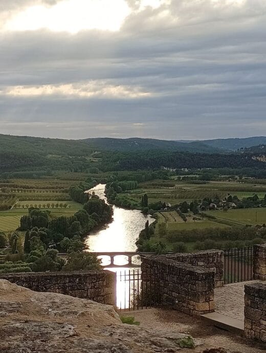Vue depuis le belvédère de Domme en Dordogne