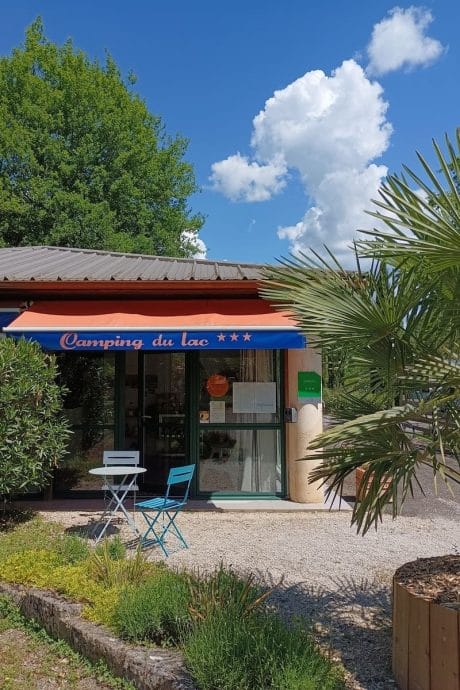 Accueil du Camping du Lac de Grolejac en Dordogne