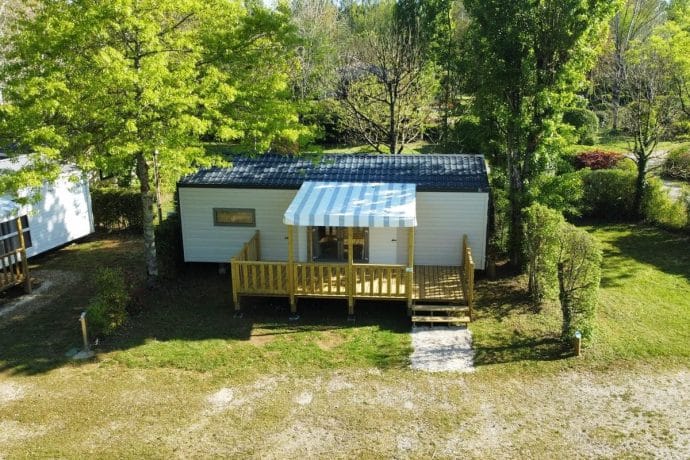 Mobil-Home Bahia très confortable et pas cher pour vacances dans le Perigord Noir