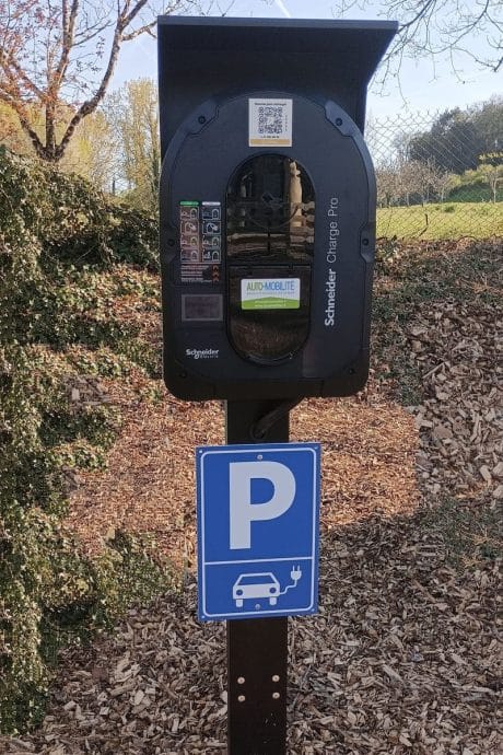 Borne 11KW pour recharge de véhicule électrique