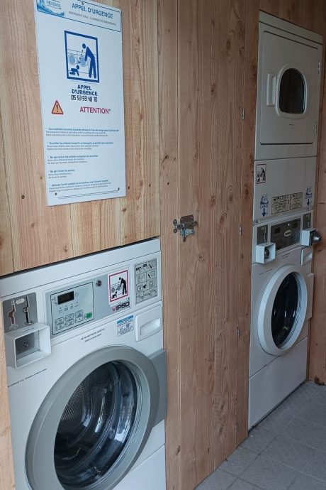 Laverie au Camping Dordogne