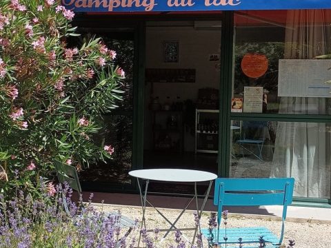 Accueil au Camping du Lac de Grolejac en Dordogne