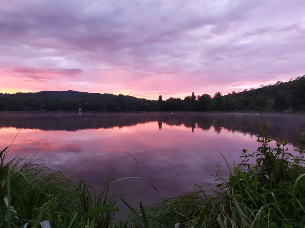 Superbe couleur au dessus du lac