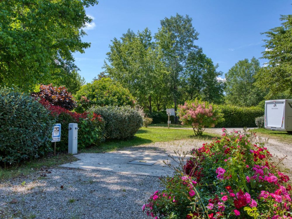 Camping-Car-Aire-Vidange-Camping-Dordogne