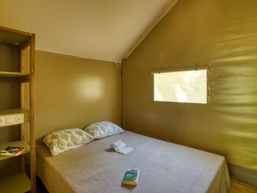 Lodge-Wood-Chambre-Parents-Camping-Sarlat