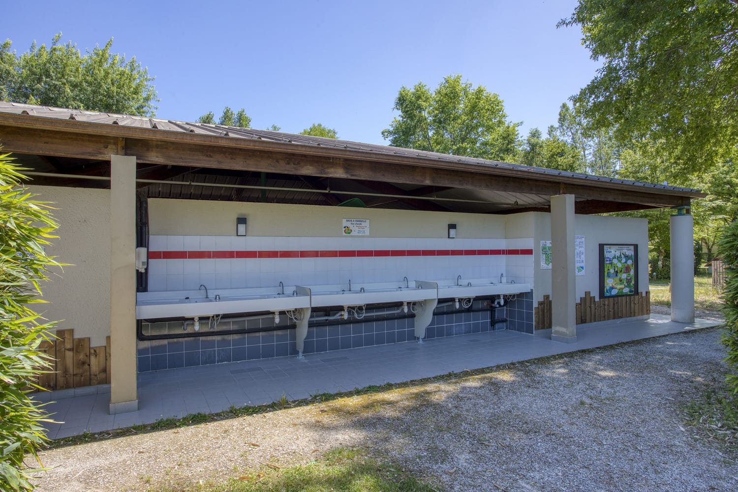 Sanitaires-Camping-Sarlat-0